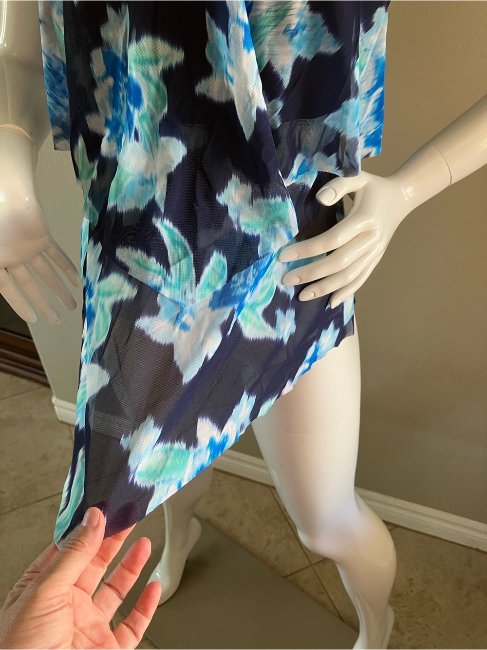 Beach House Turquoise Bandeau Swim Top with Navy Floral Accent 20W - Picture 8 of 13